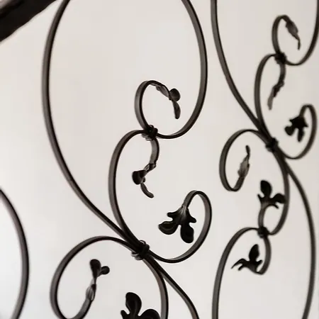 Country Style House In By Wonderful Italy *