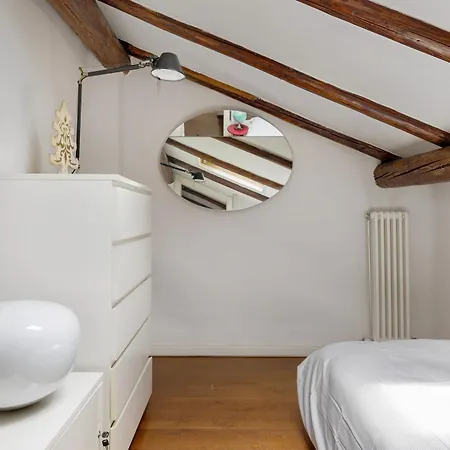 Country Style House In By Wonderful Italy Appartement